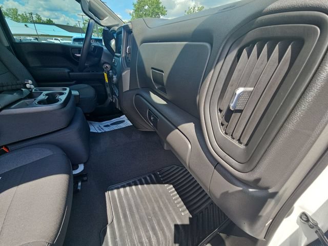 Used 2022 Summit White Chevrolet Custom image 31