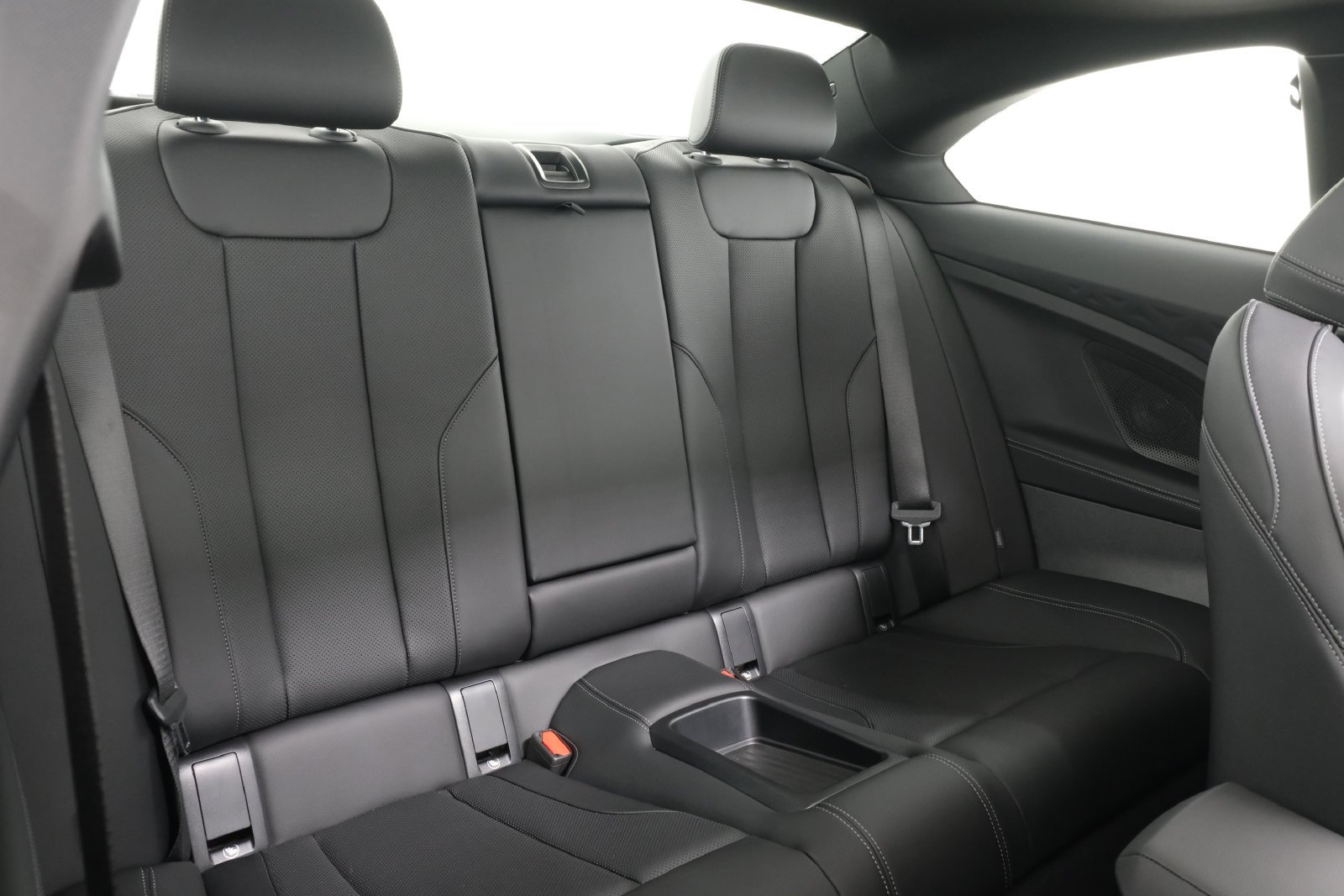 New 2026 Alpine White BMW 230i xDrive image 37