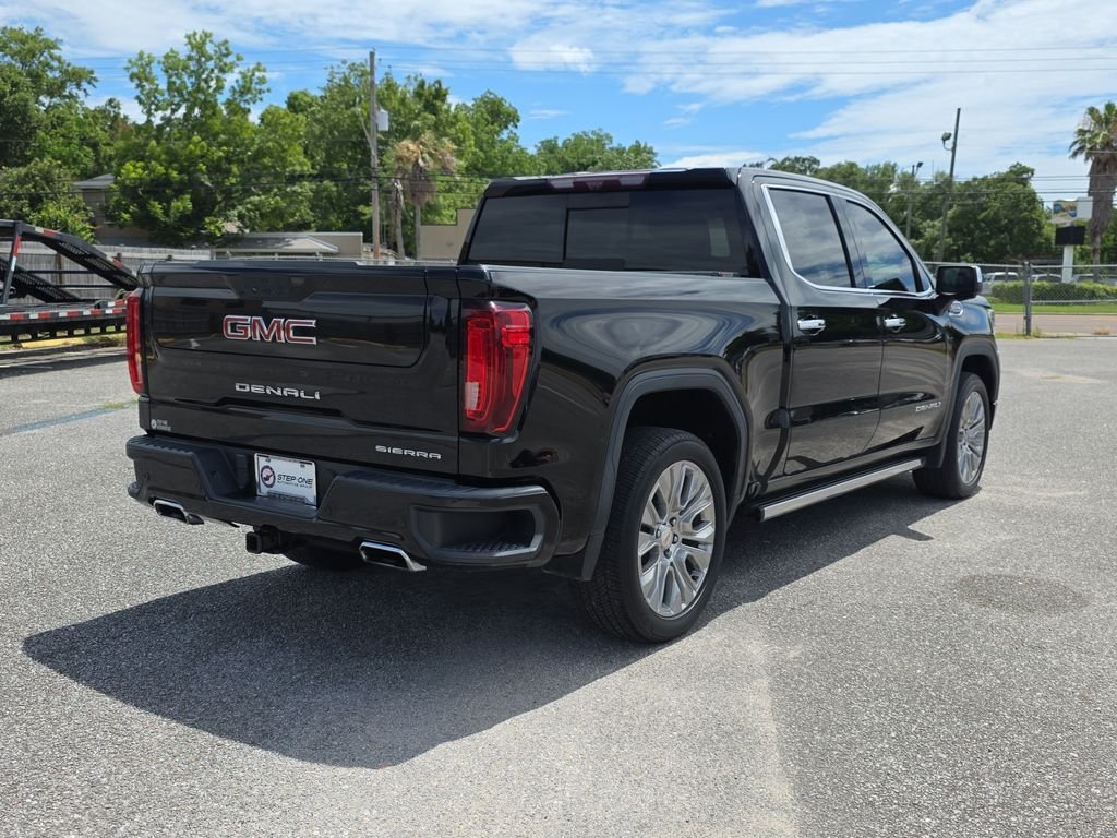 Used 2021 Black GMC Denali image 6