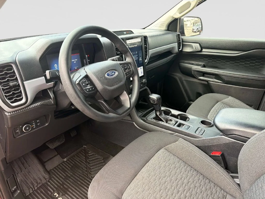 Used 2026 Ruby Red Metallic Ford XL image 22