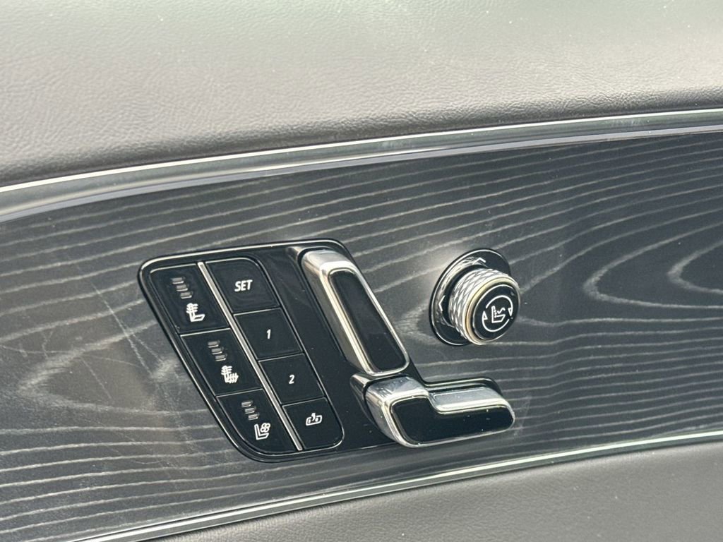 2026 Cadillac LYRIQ Premium Sport - Photo 13