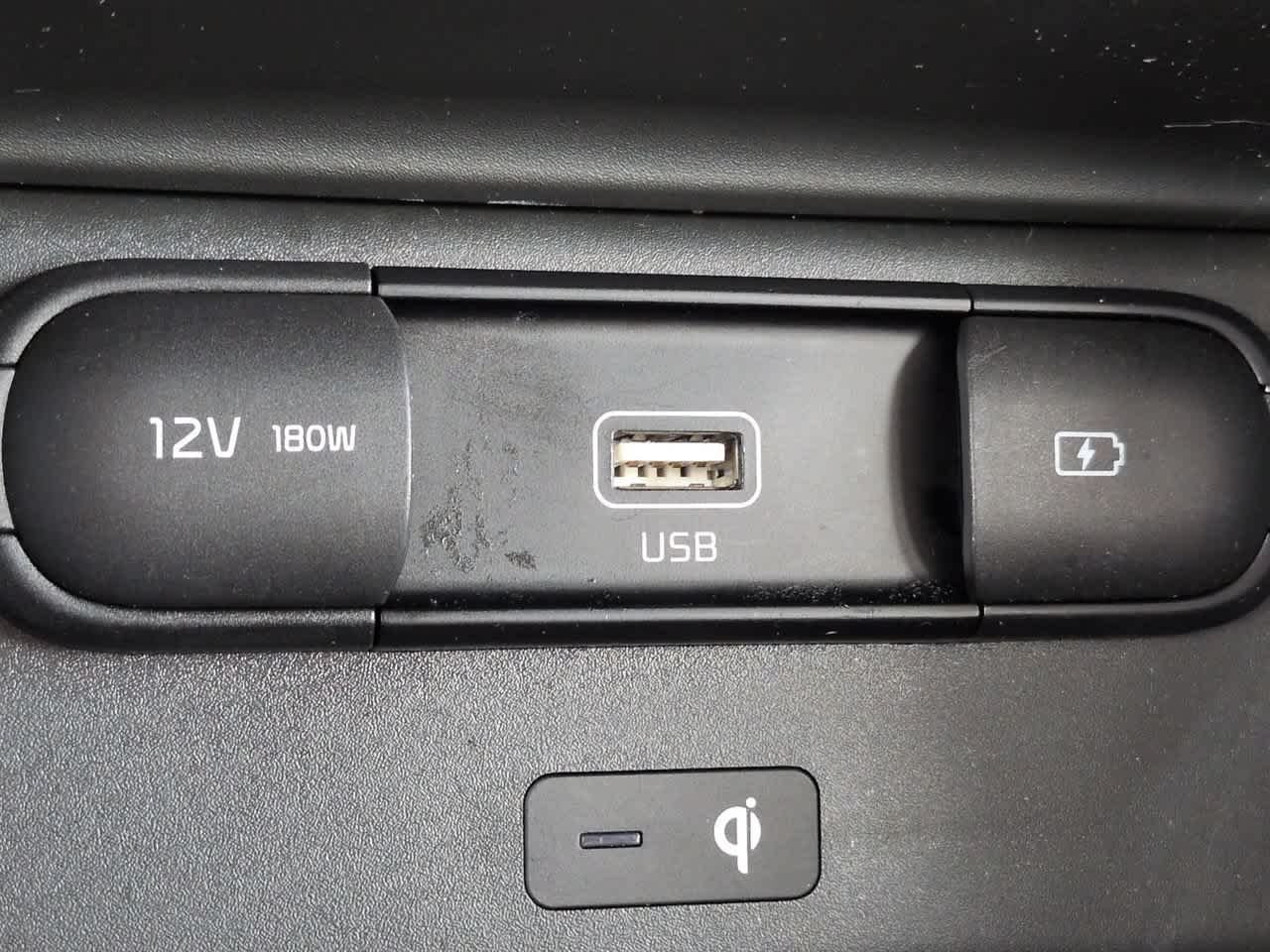 Used 2020 Green Kia EX image 23