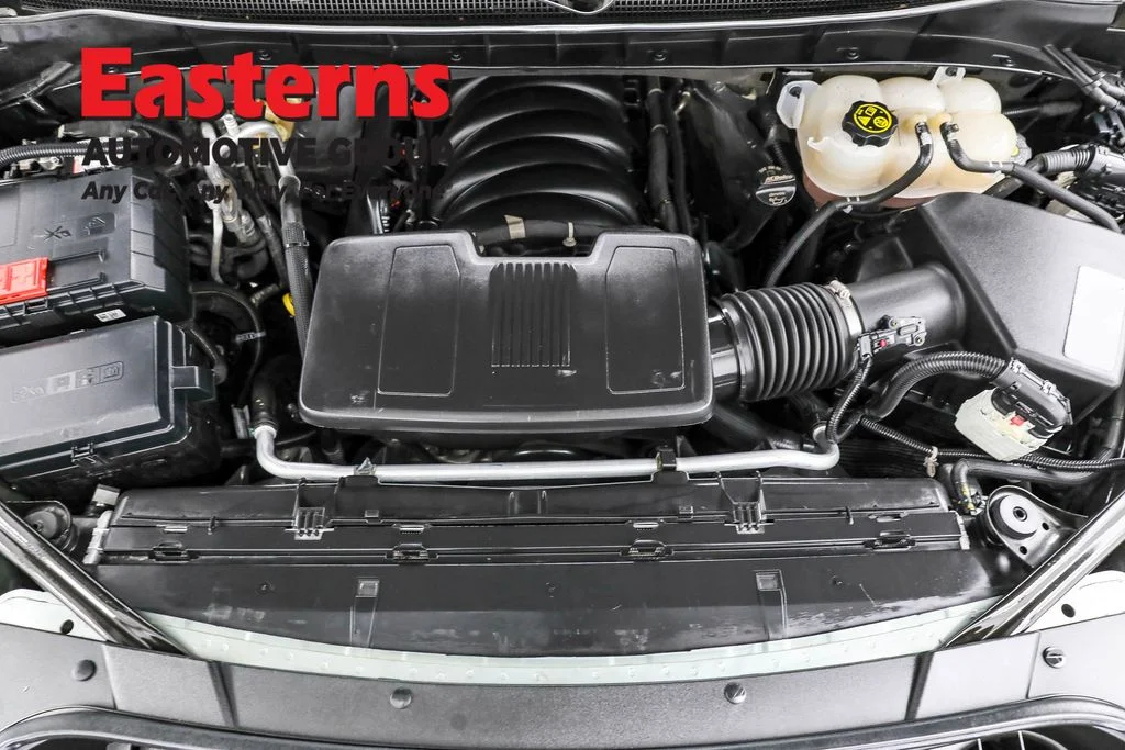 Used 2024 Green Chevrolet LT image 7