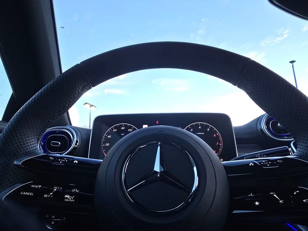 New 2026 MANUFAKTUR exclusive graphite grey magno Mercedes-Benz CLE 450 image 54