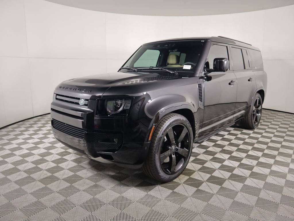 2025 Land Rover Defender V8