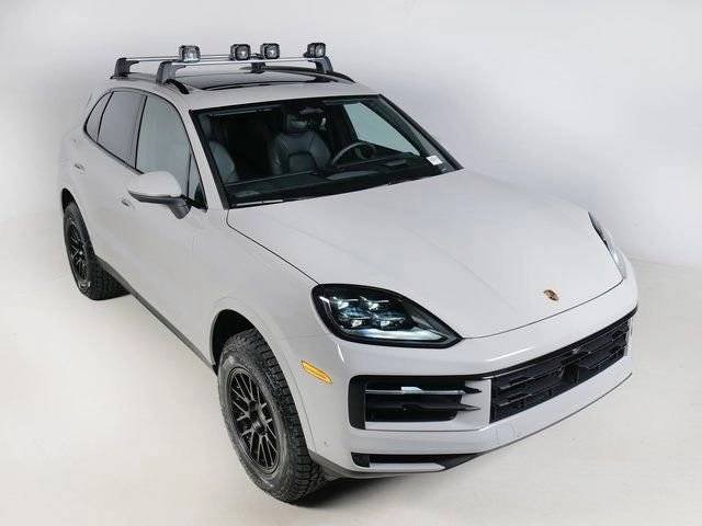 New 2026 Chalk Porsche  image 30