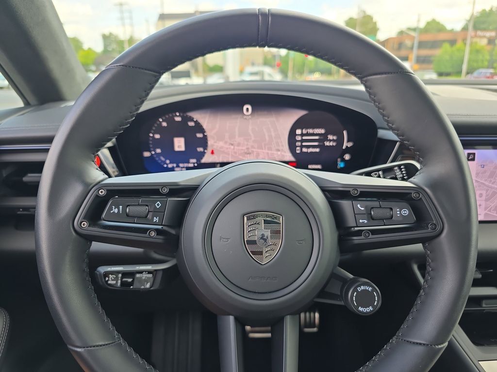 Used 2025 Green Porsche Turbo image 18