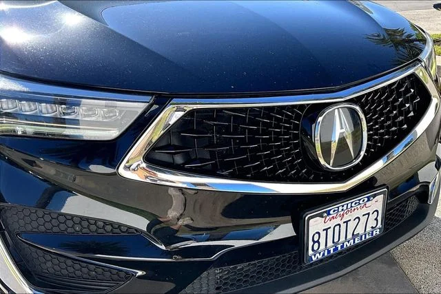 Used 2020  Acura Base image 29