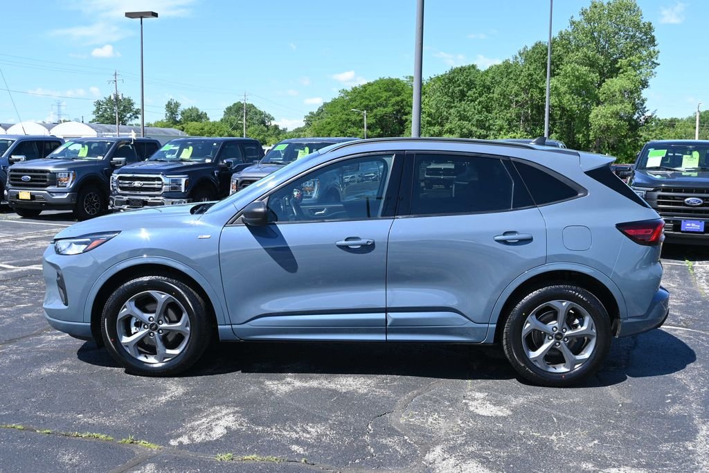 Certified Used 2023 Vapor Blue Ford ST-Line image 4