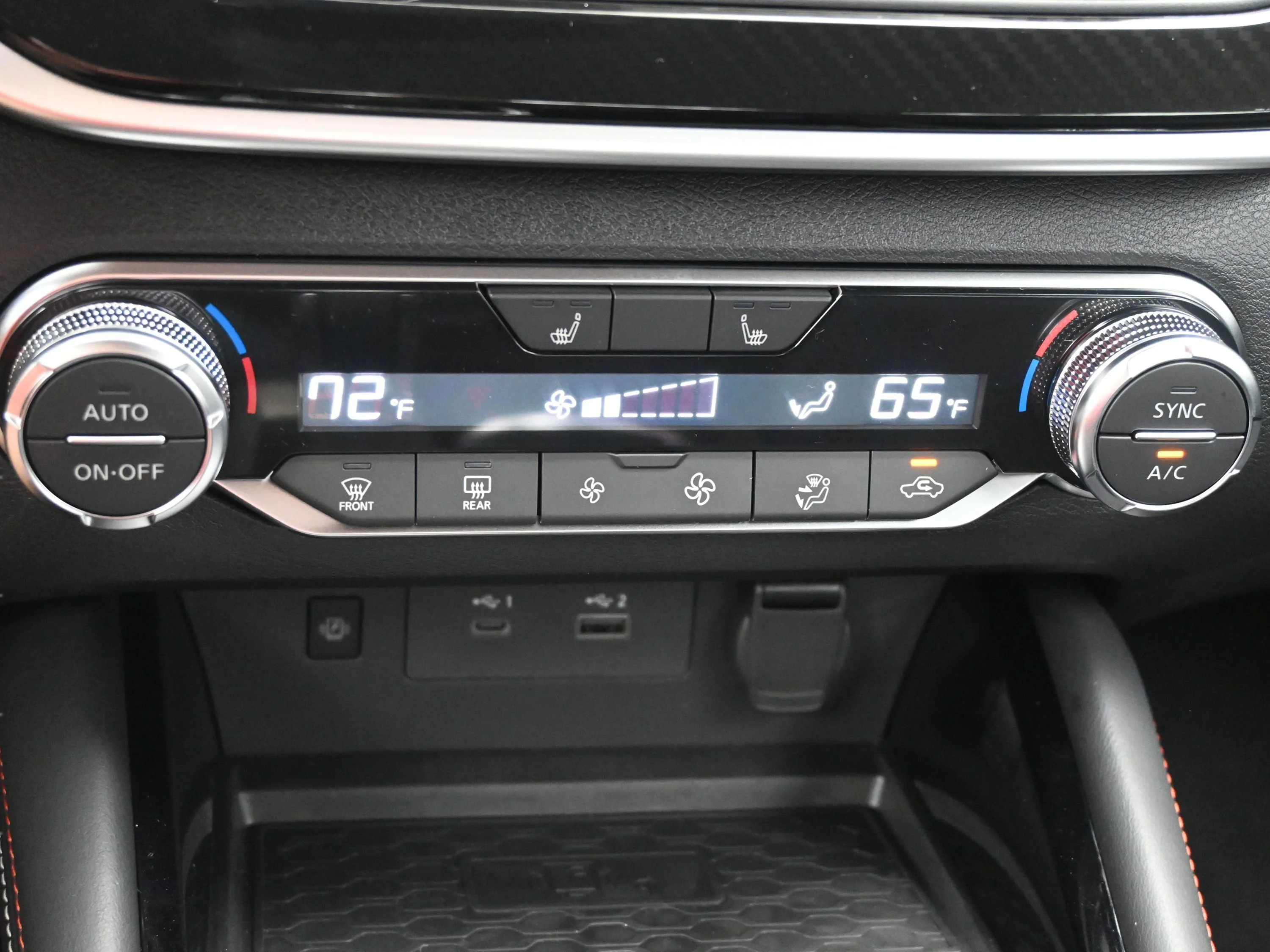 Certified Used 2025 Gray Sky Pearl Nissan SR image 18