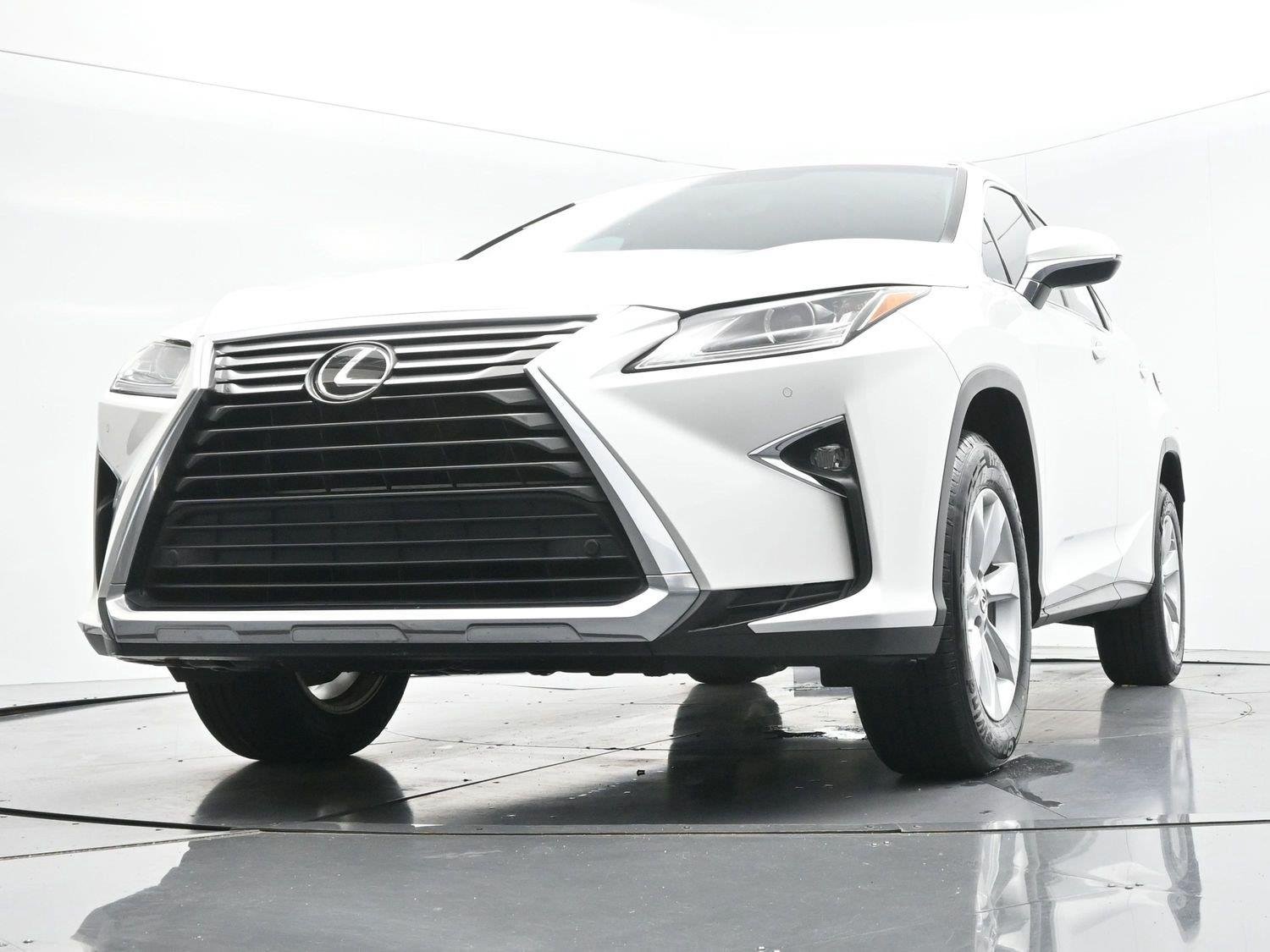 Used 2016 Eminent White Pearl Lexus FWD 4dr image 51