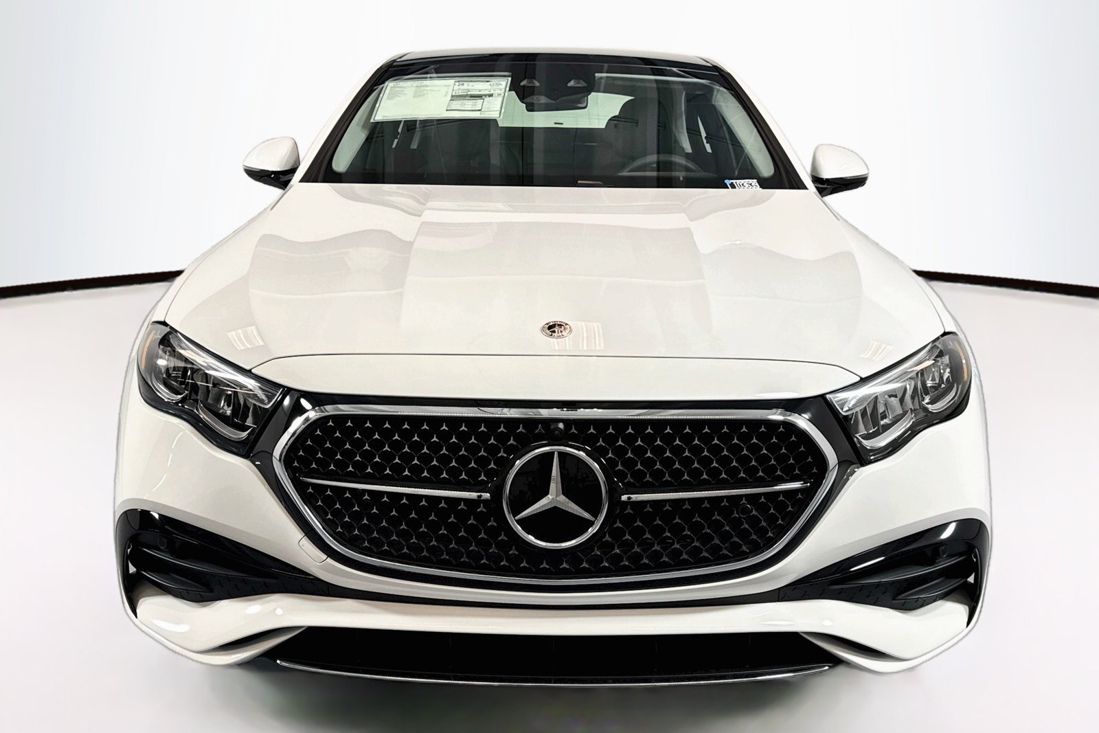 New 2026 Polar White Mercedes-Benz E 350 image 2