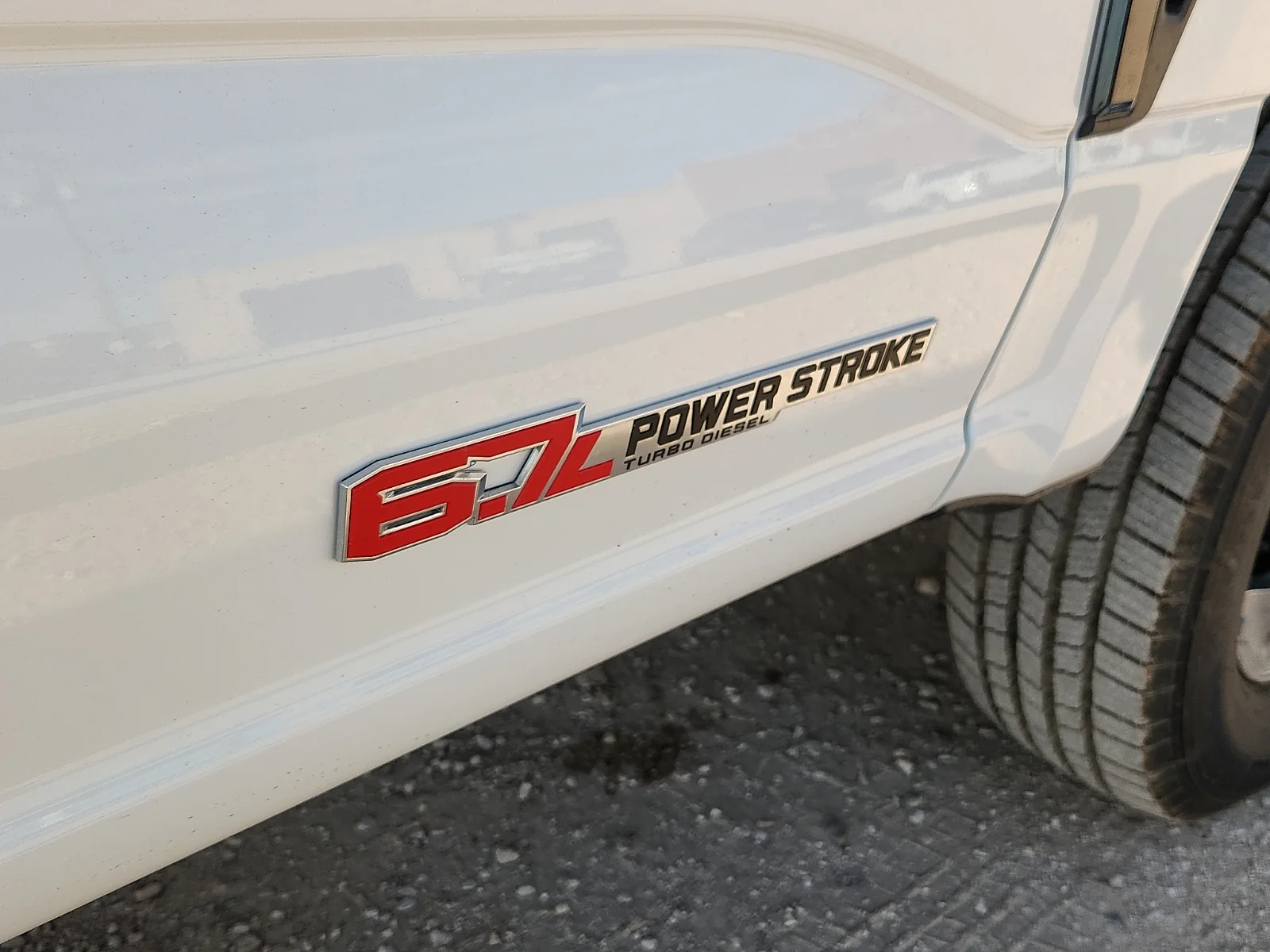 New 2027 Oxford White Ford XL image 11