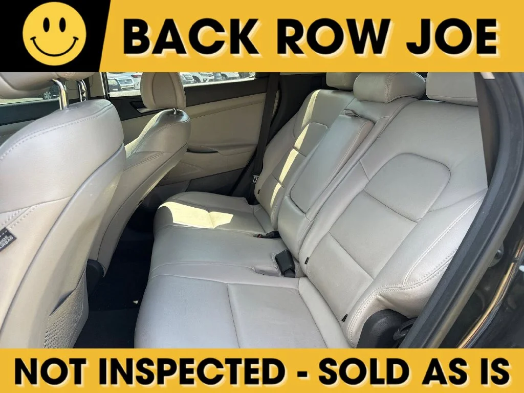 Used 2016 Black Noir Pearl Hyundai SE image 6