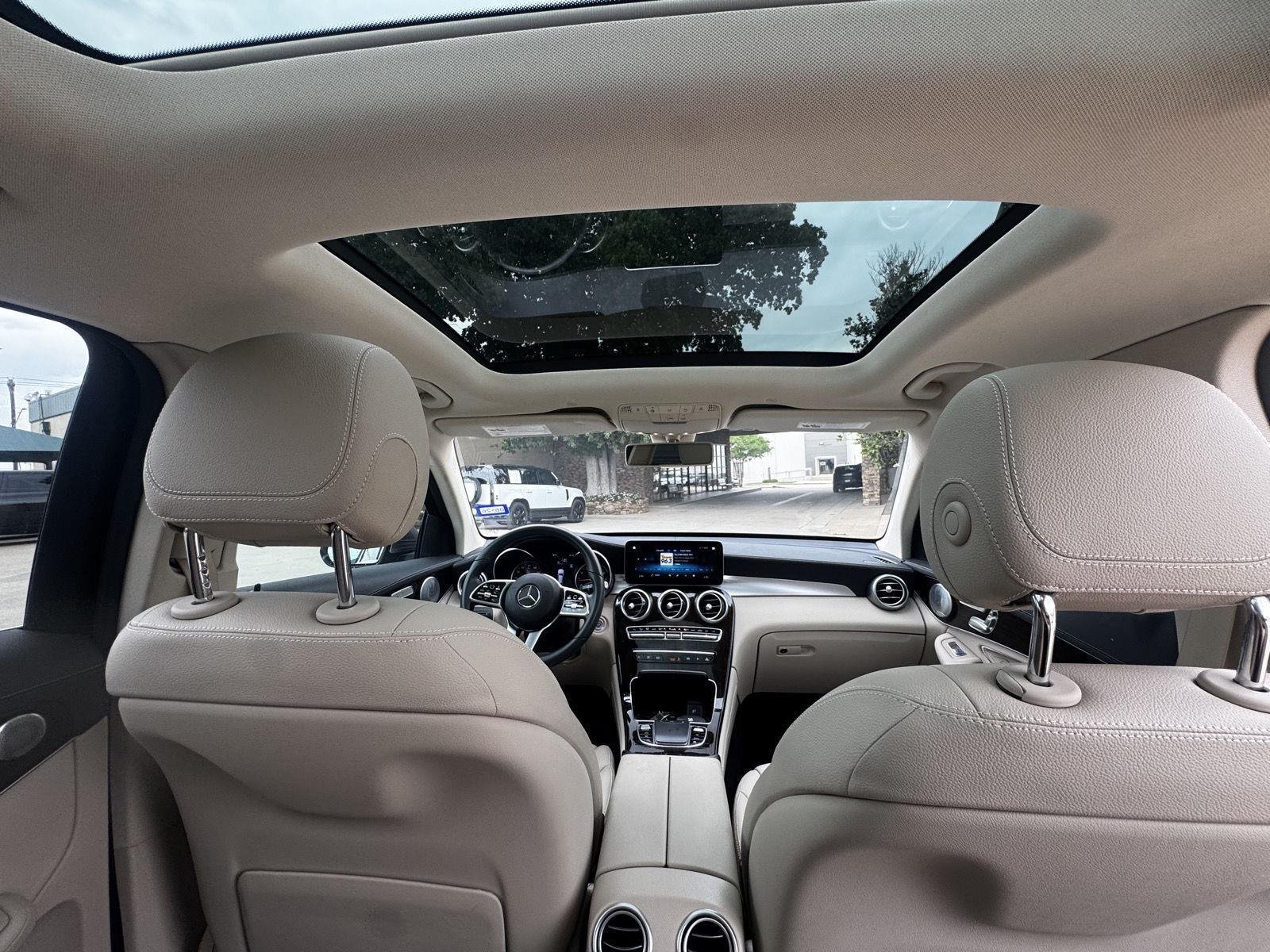 Used 2020 Mojave Silver Metallic Mercedes-Benz GLC 300 SUV image 15
