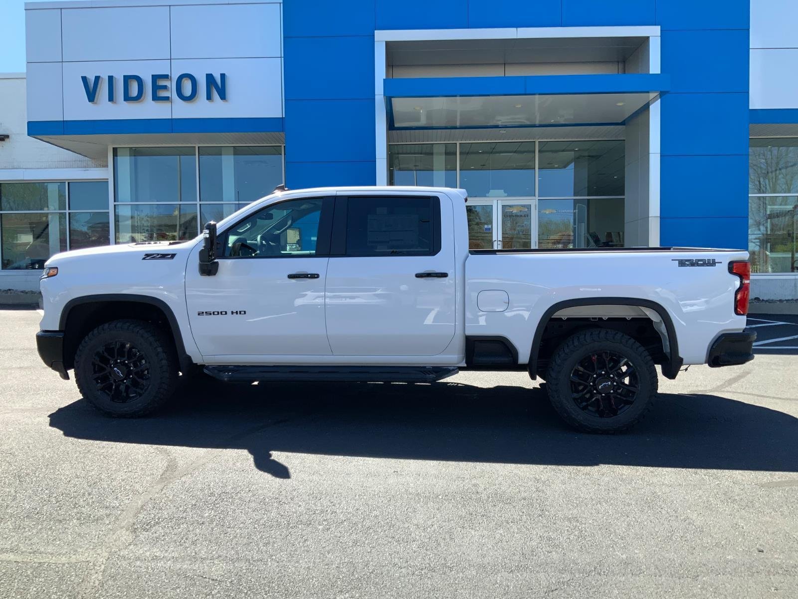 2026 Chevrolet Silverado 2500 HD LT - Photo 4