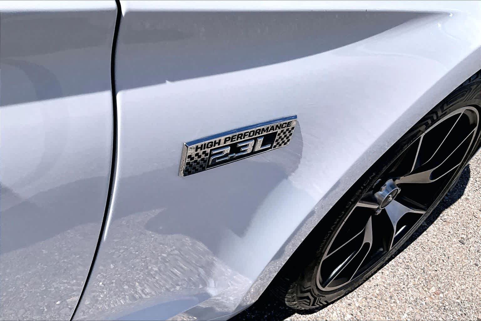 Used 2020 Oxford White Ford EcoBoost image 8