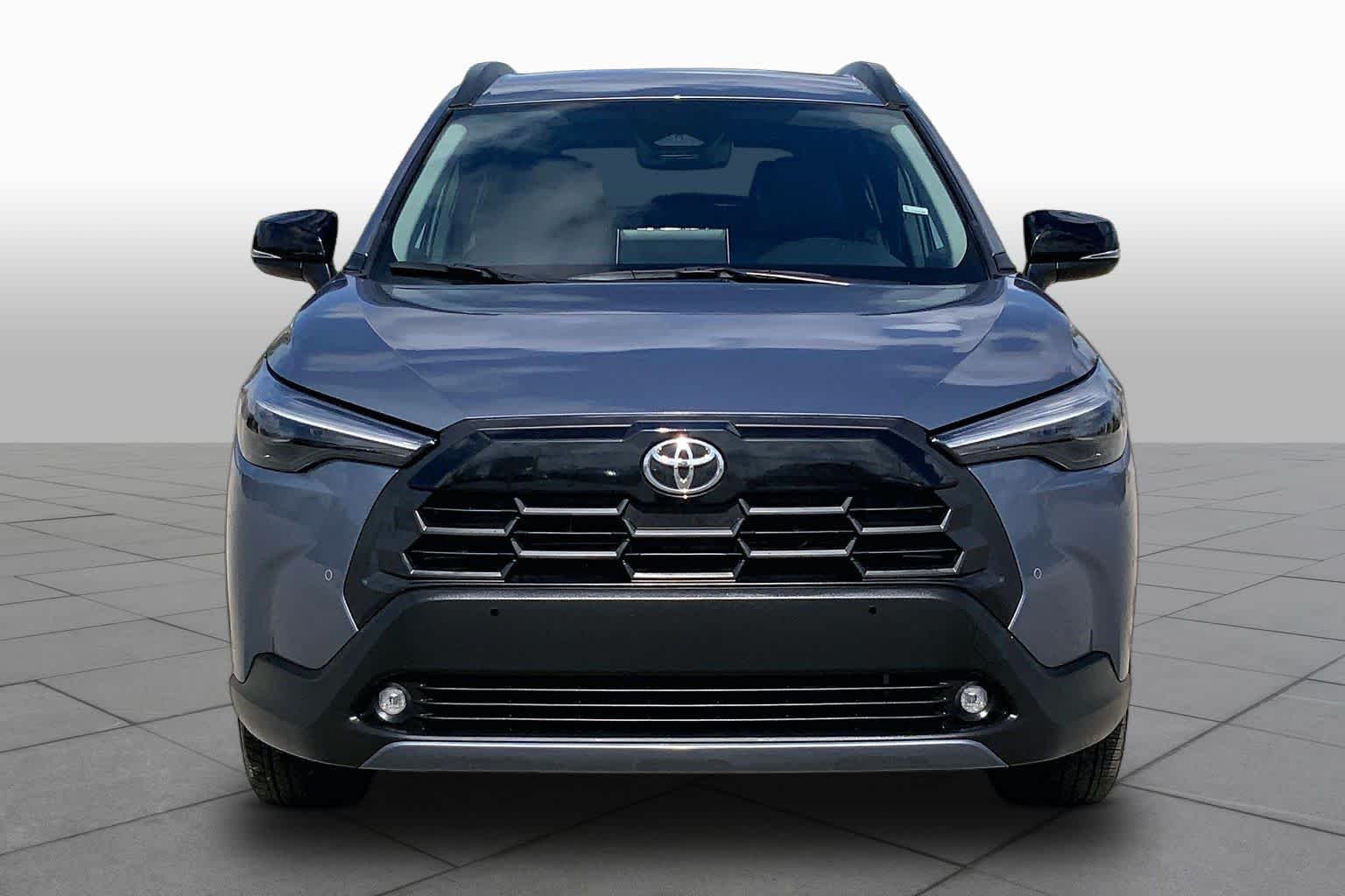 Used 2026 Celestite Toyota XLE image 4