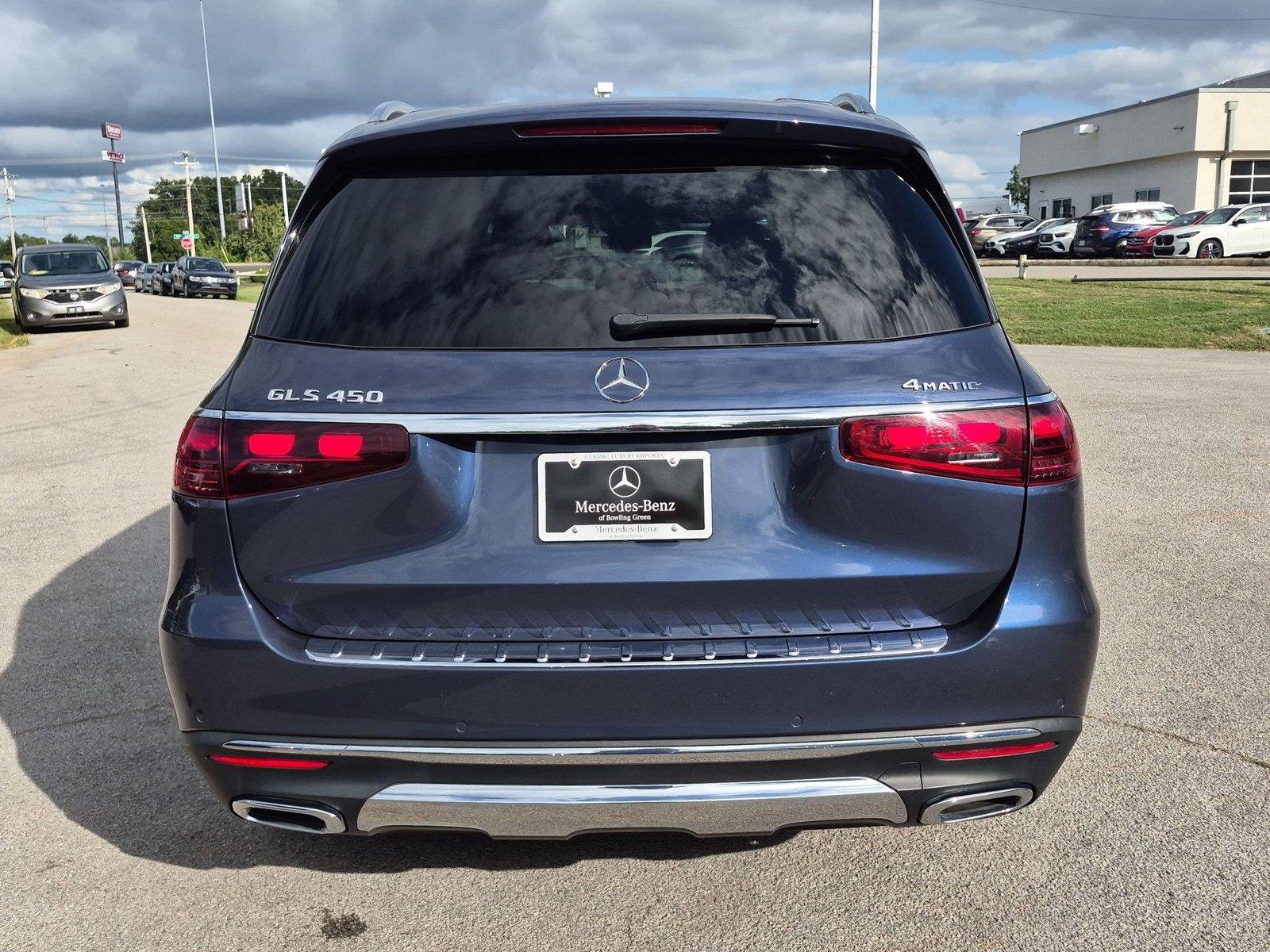Used 2024 Twilight Blue Metallic Mercedes-Benz GLS 450 image 4
