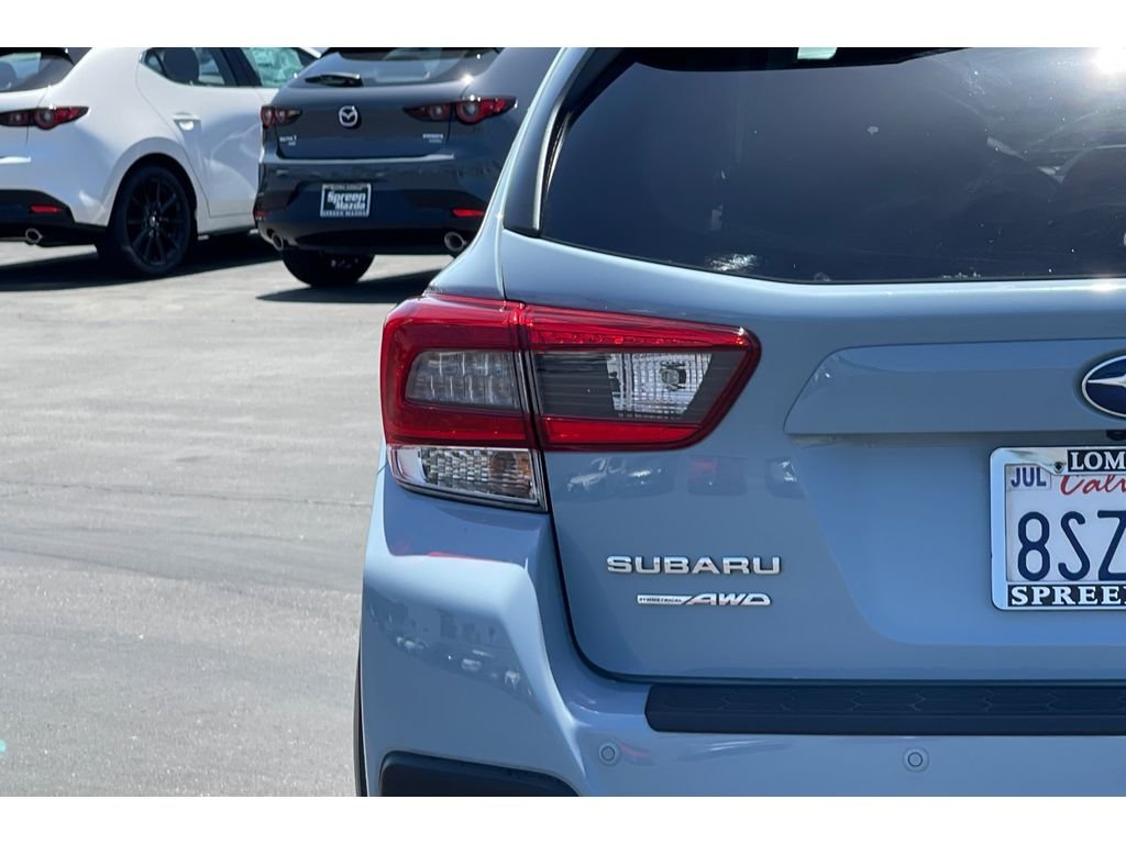Used 2020 Cool Gray Khaki Subaru Limited image 15