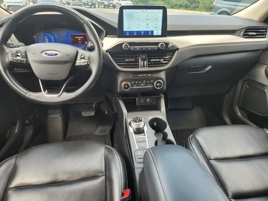 Used 2020 Gray Ford SE Sport image 2
