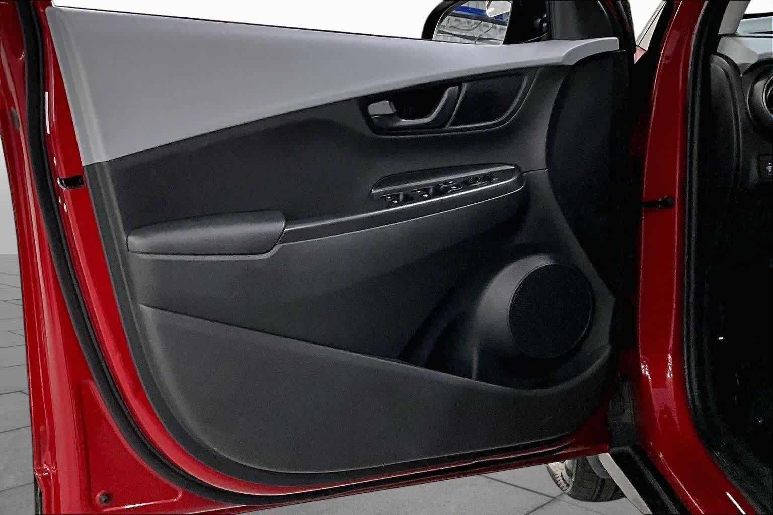 Used 2019 Black Roof Hyundai SEL image 22