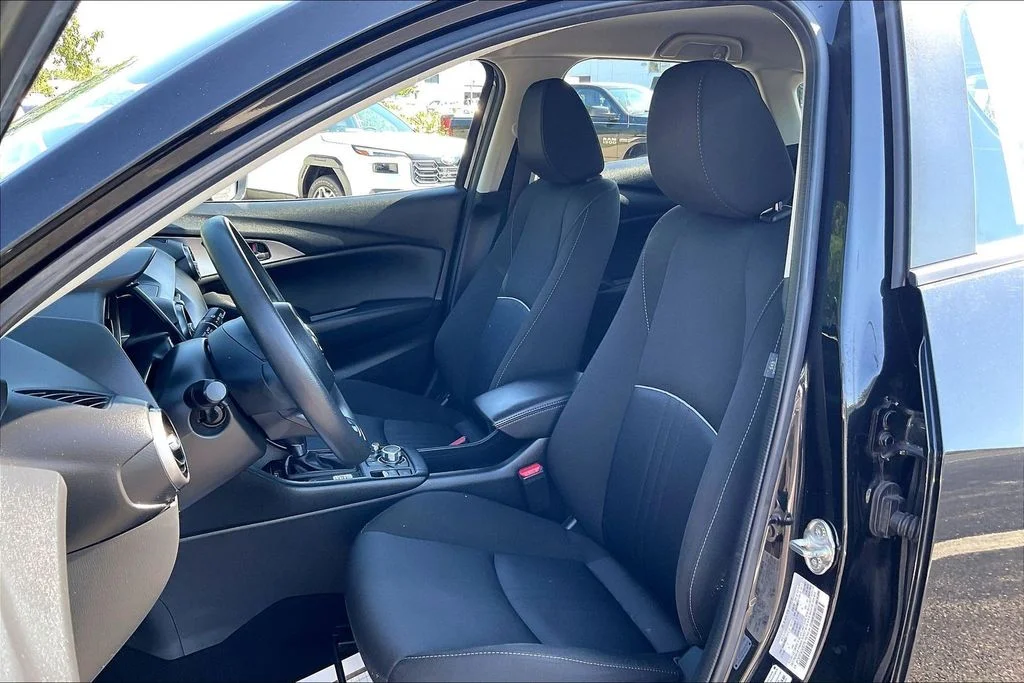 Used 2019 Black Mazda Sport image 24