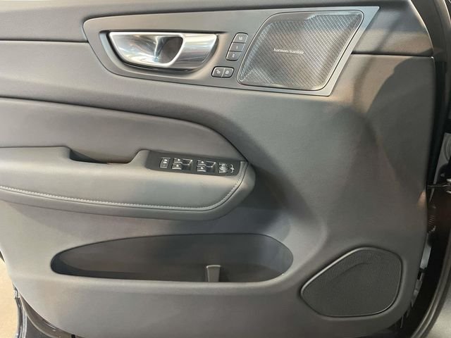 Certified Used 2026 Black Volvo T8 Ultra image 33
