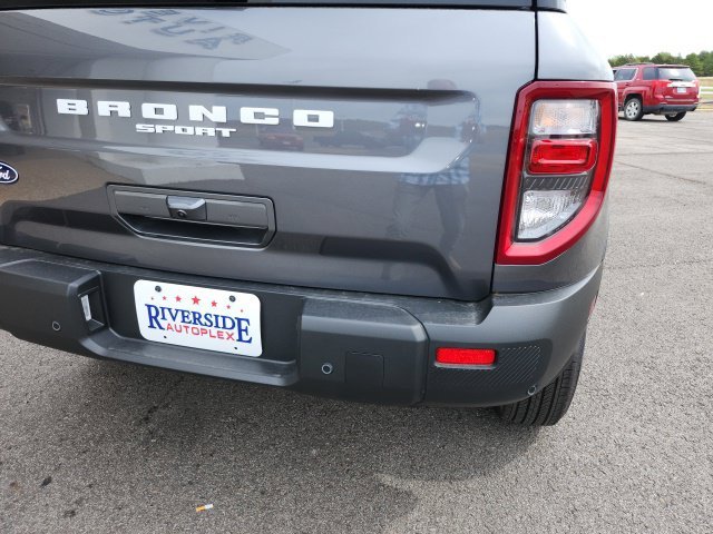 New 2026 Carbonized Gray Metallic Ford Big Bend® image 10