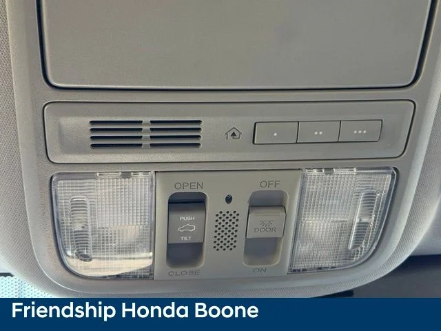 Used 2017 Blue Honda Touring image 32