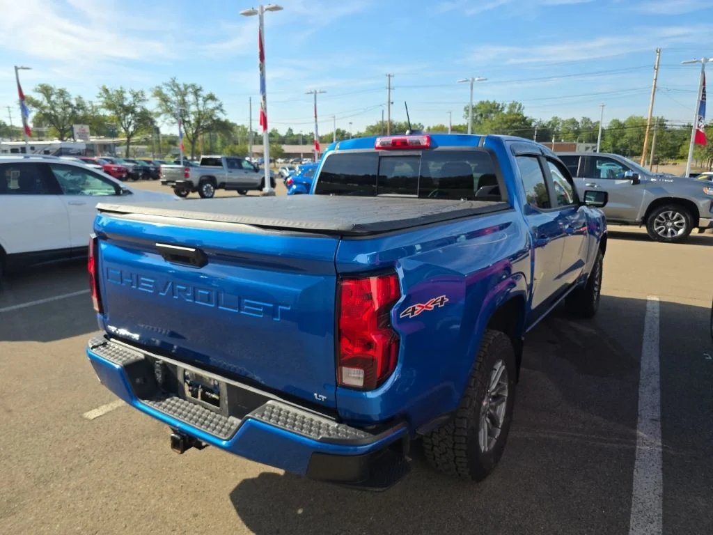Used 2024 Blue Chevrolet LT image 8