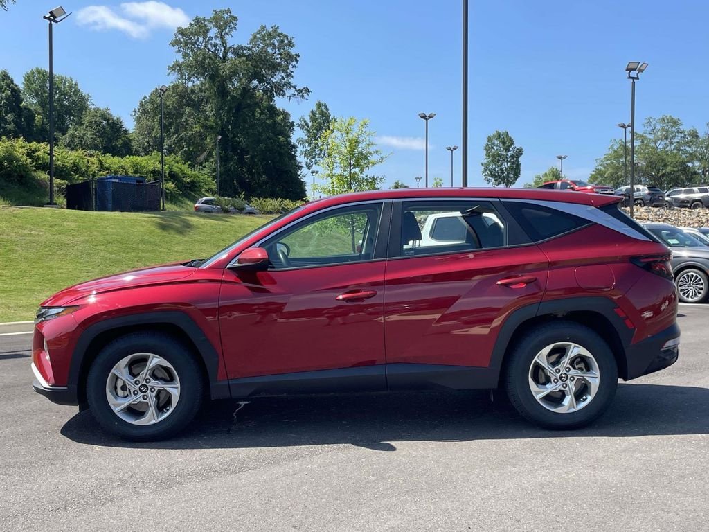 Used 2024 Red Hyundai SE image 7