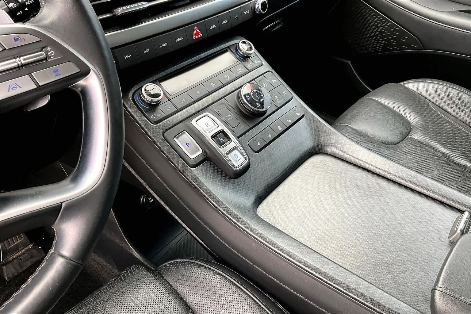 Used 2024 Typhoon Silver Hyundai Limited image 17