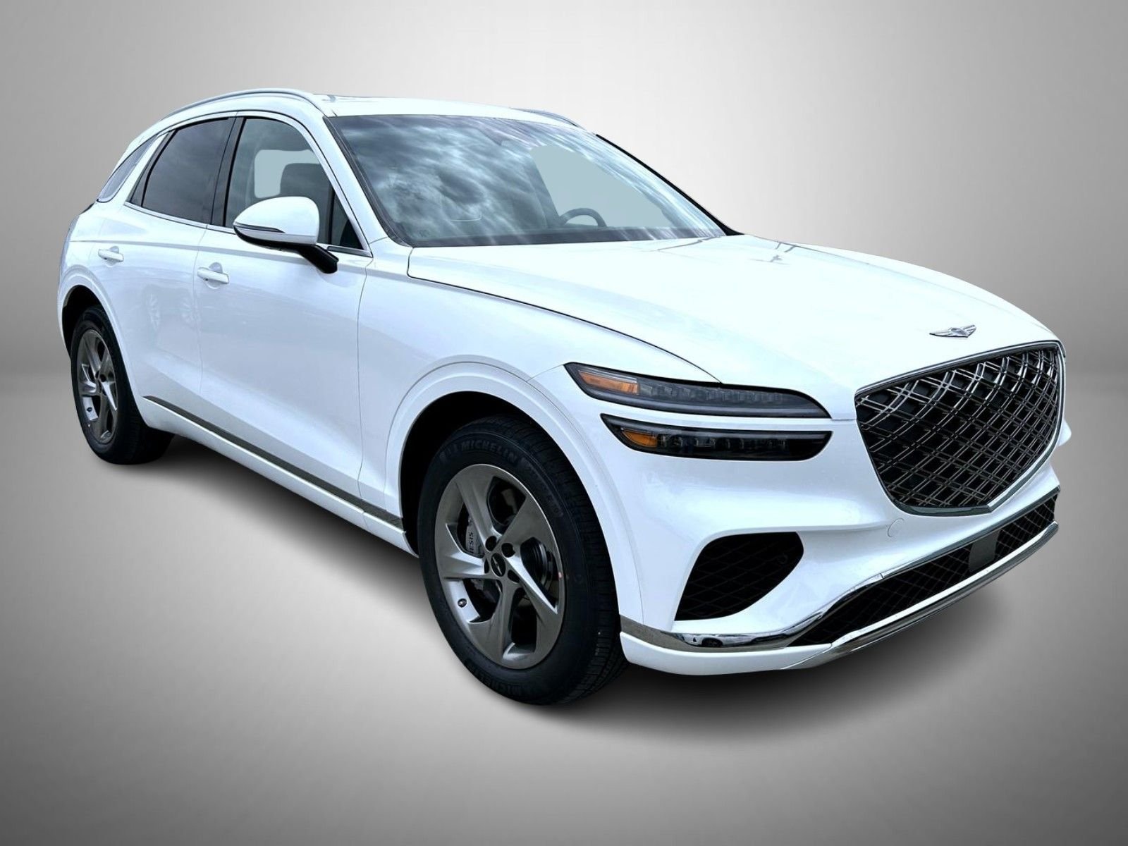 New 2026 White Genesis 2.5T Select image 3