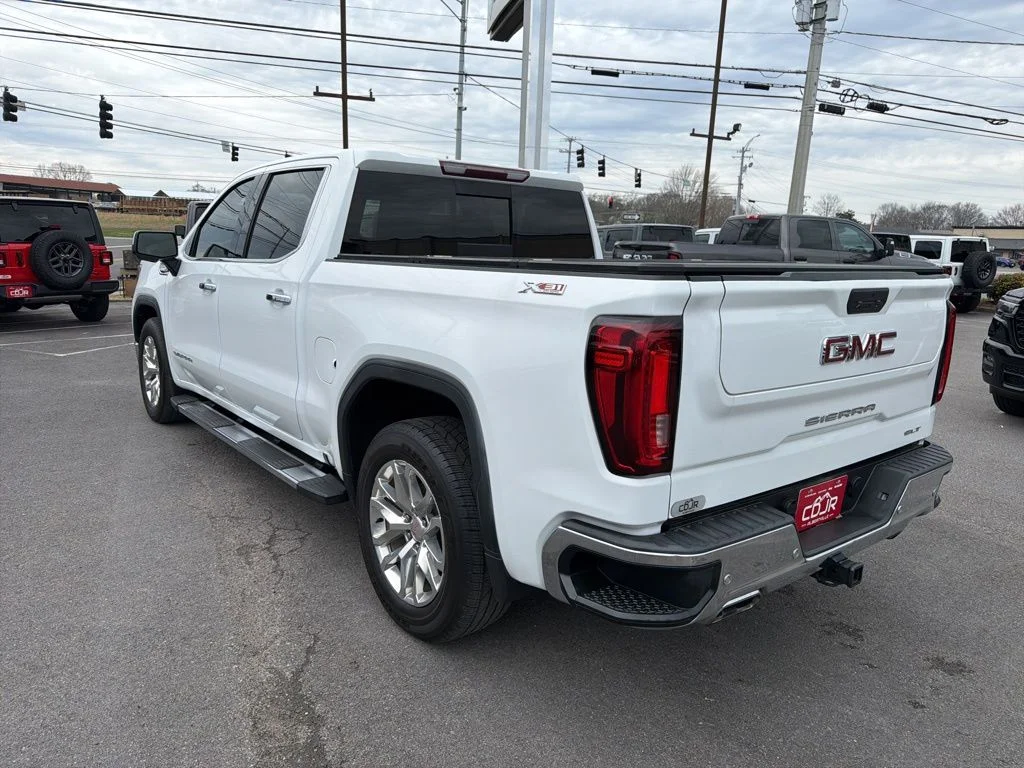 Used 2019 White GMC SLT image 4