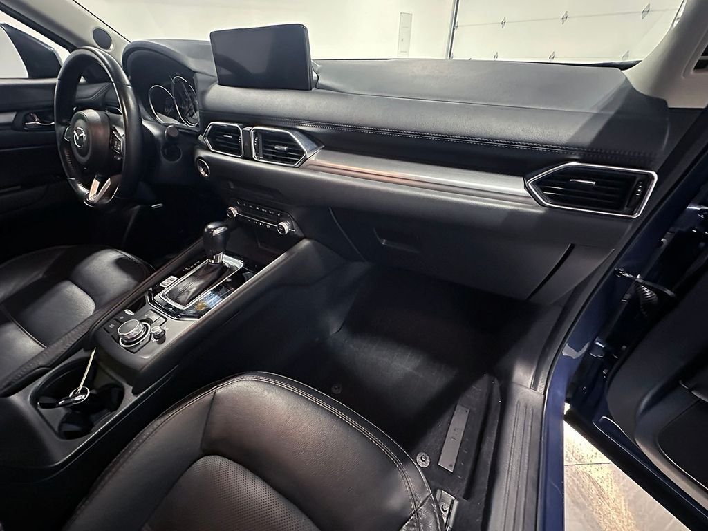 Used 2021 Blue Mazda Touring image 31