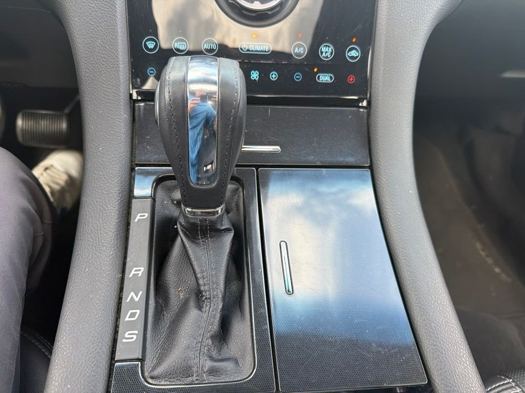 Used 2019 Ingot Silver Ford Limited image 26