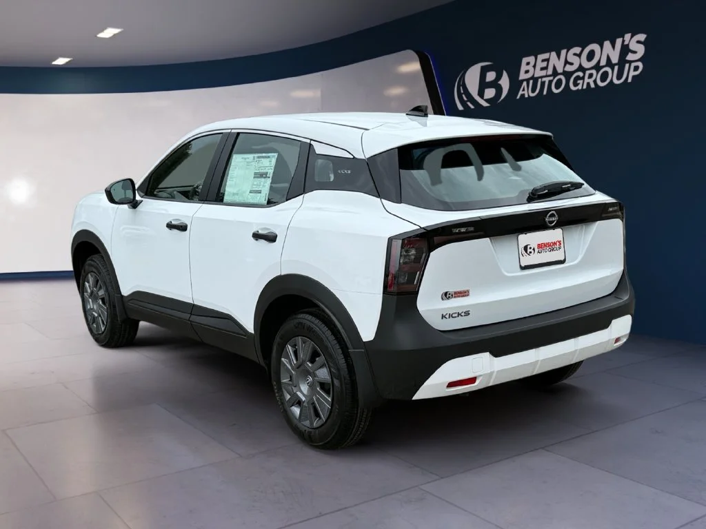 New 2027 White Nissan S image 3
