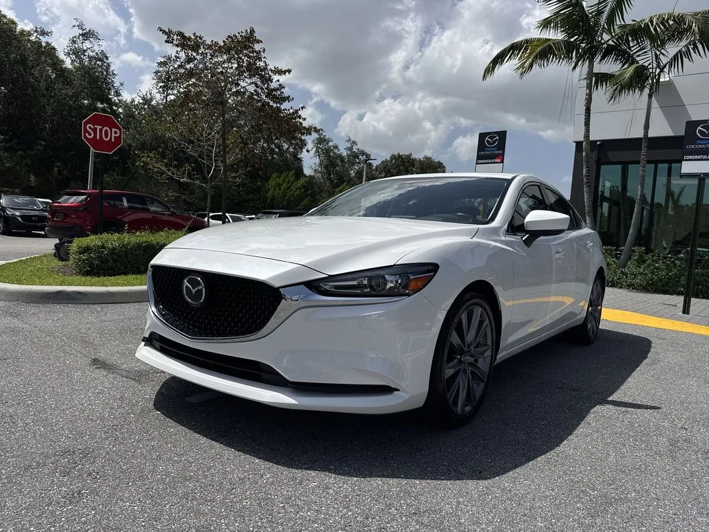 Used 2020 Snowflake White Pearl Mica Mazda Touring image 31