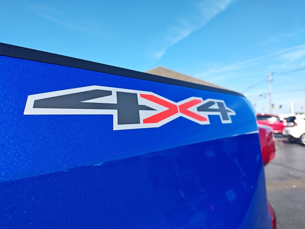 Used 2025 Blue Chevrolet LT image 28