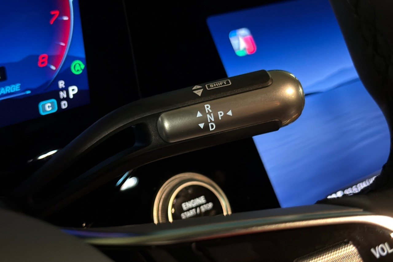 New 2027 Obsidian Black Metallic Mercedes-Benz S 580 4MATIC® Sedan image 19
