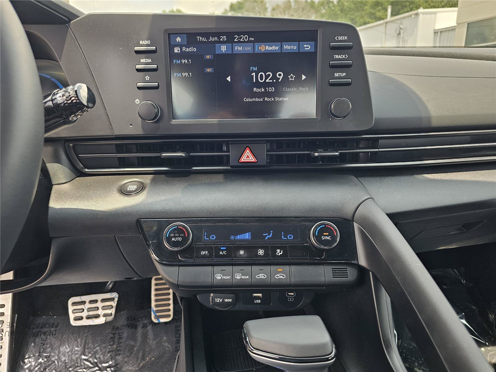 Used 2026 Abyss Black Hyundai SEL Sport image 22
