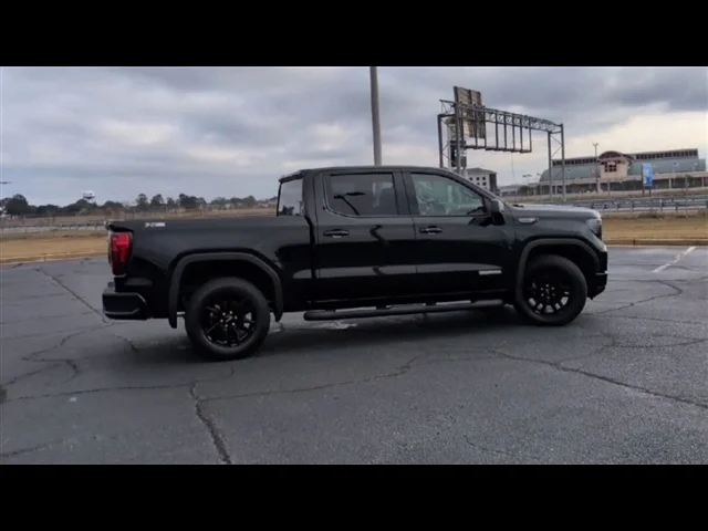 New 2026 Onyx Black GMC Elevation image 68