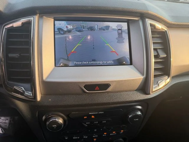 Used 2022 Orange Ford XLT image 16