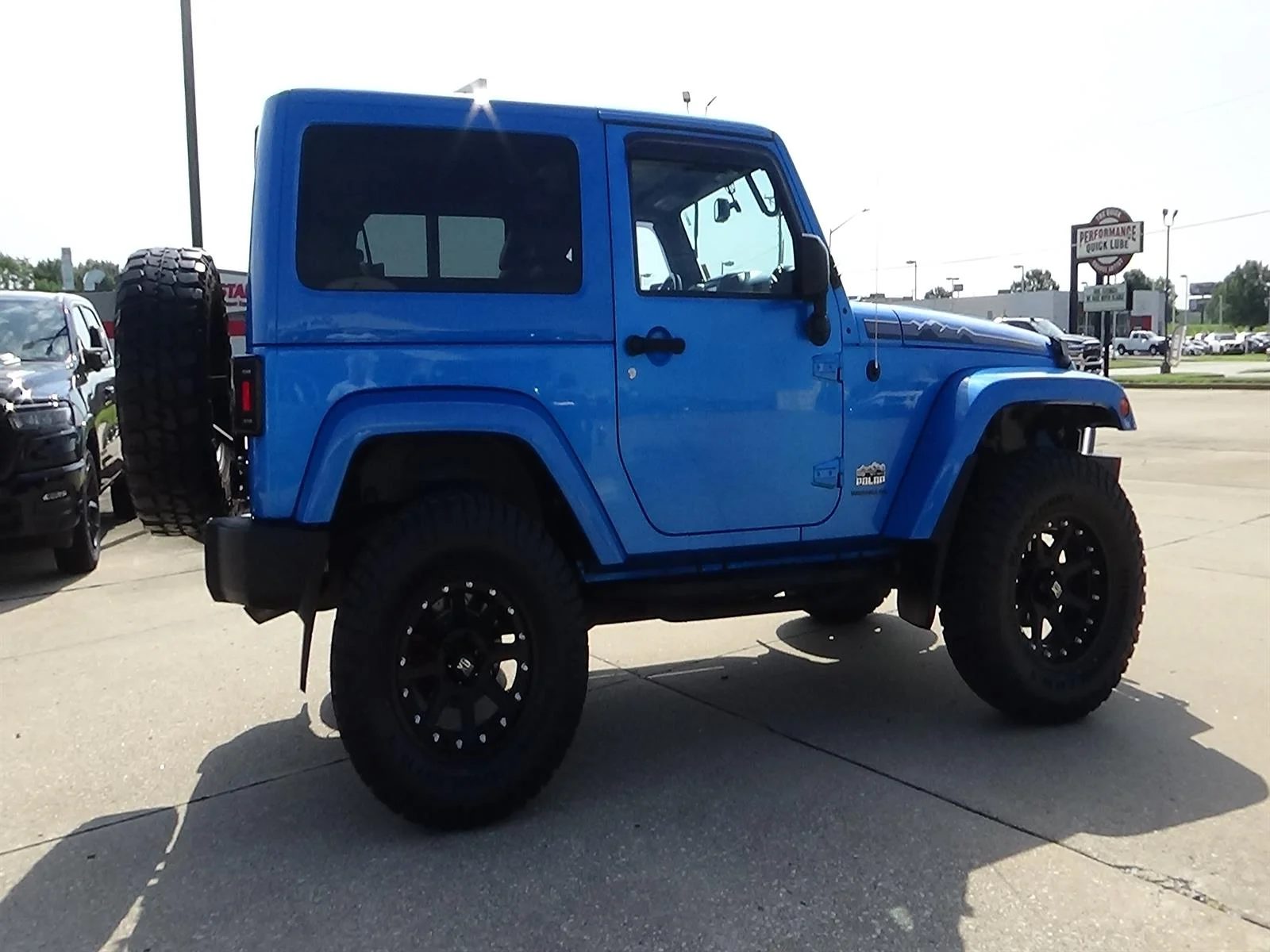 Used 2014 Hydro Blue Pearl Coat Jeep Polar Edition image 5