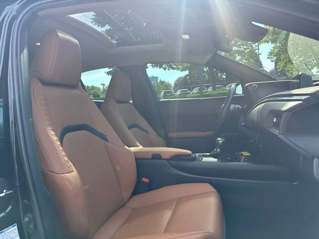 Used 2021 Caviar Lexus 250h Base image 24