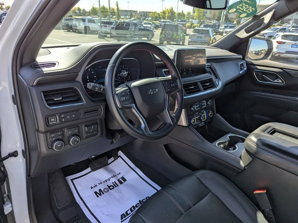 2023 Chevrolet Suburban RST - Photo 13