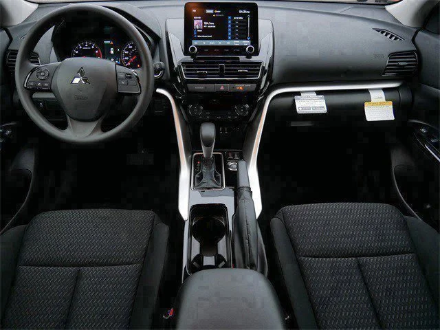 New 2026 Labrador Black Pearl Mitsubishi LE 1.5T S-AWC image 7