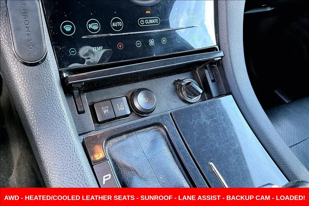 Used 2016 Black Ford SHO image 19