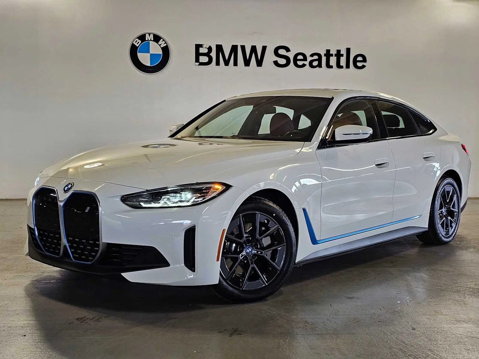 2023 BMW i4